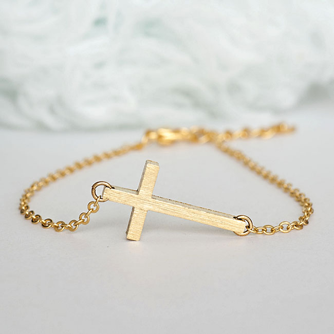 Kelly ripa sideways hot sale cross necklace