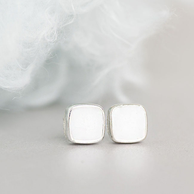 White shop square earrings